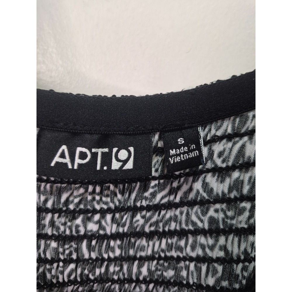 APT 9 DRESS - Picture 2 of 12